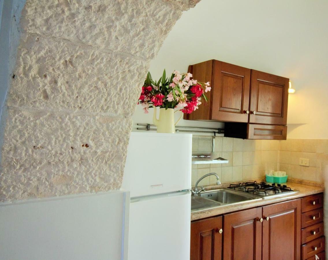Maison Milleottocento ชิสแตร์นีโน ภายนอก รูปภาพ
